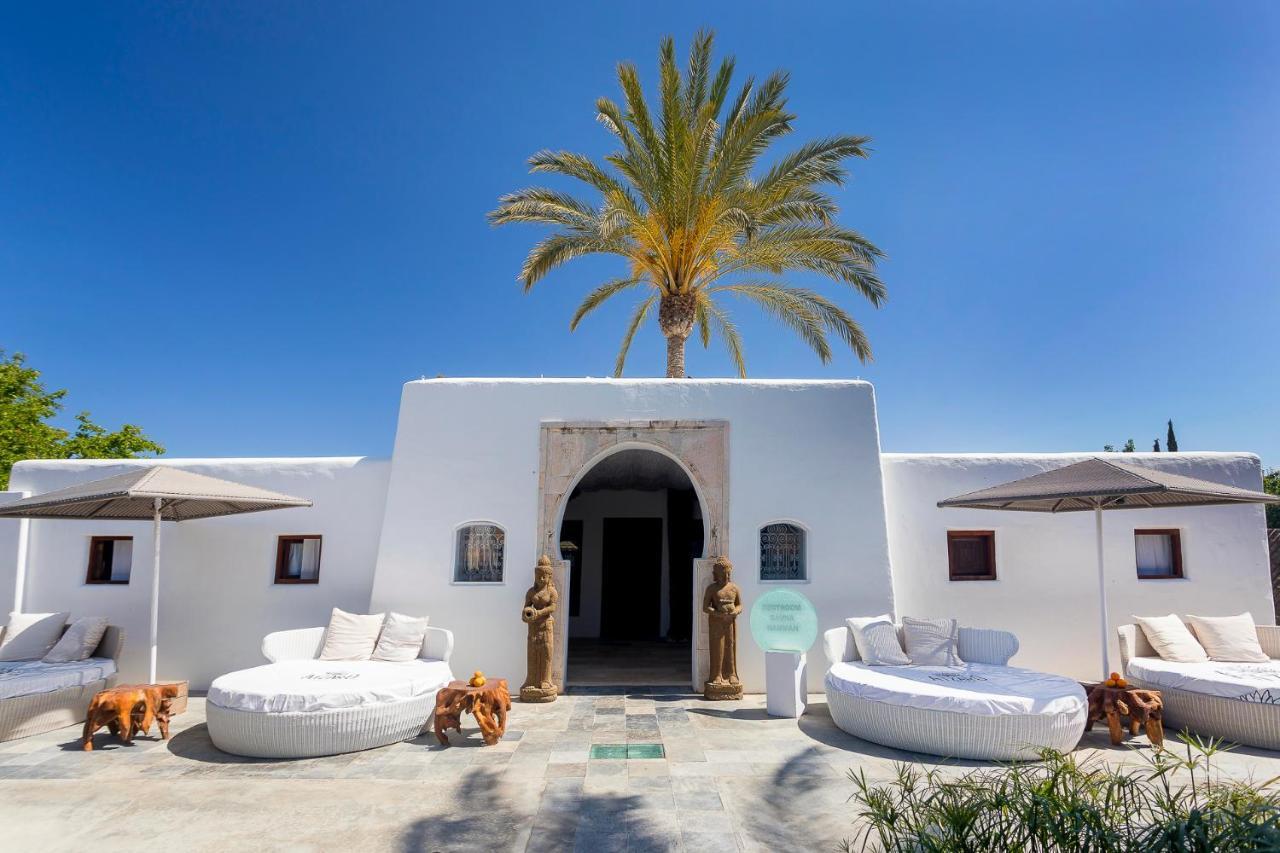 Agroturismo Atzaro Санта-Эулалия-дель-Рио Экстерьер фото